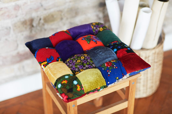 Eccentric patchwork pillow cover 
